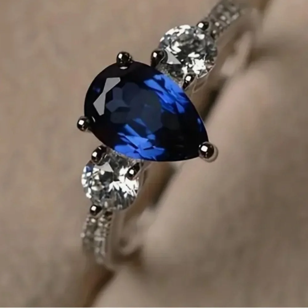 Size 8 Pear Cut Sapphire Blue CZ Ring Silver Tone Three Stone Promise Ring